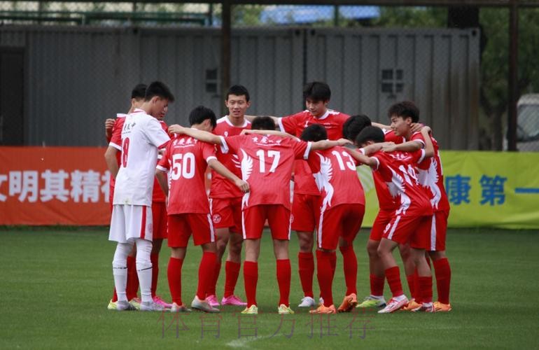 南方球队来北区攻擂 重庆凤鸣山先声夺人